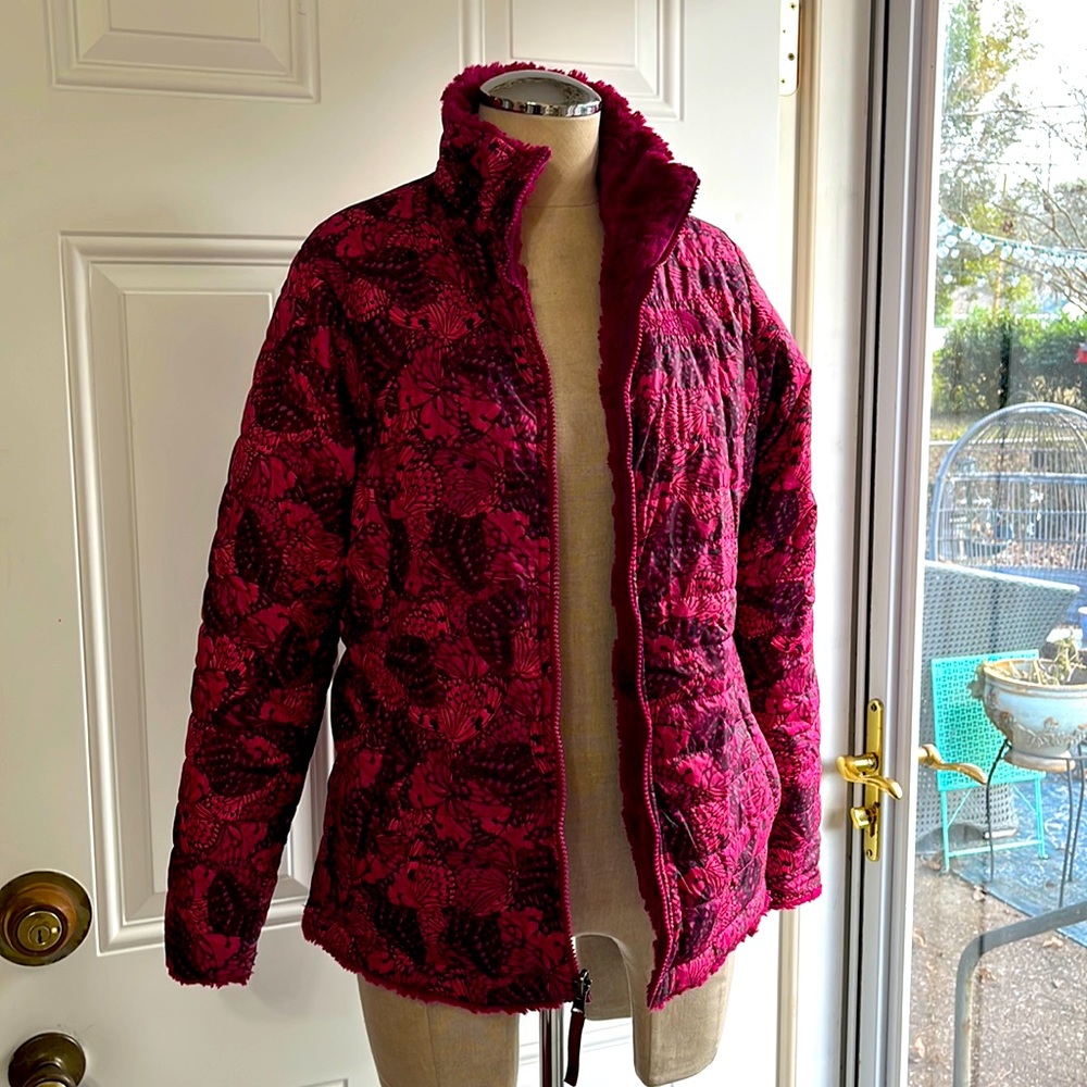 SALE‼️North reverse